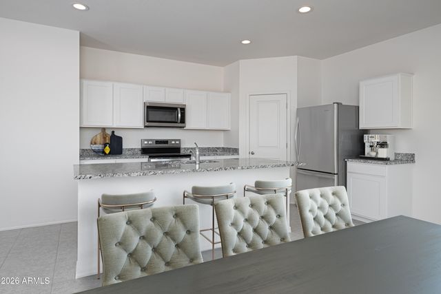 7728 W APOLLO Road, Laveen, AZ 85339