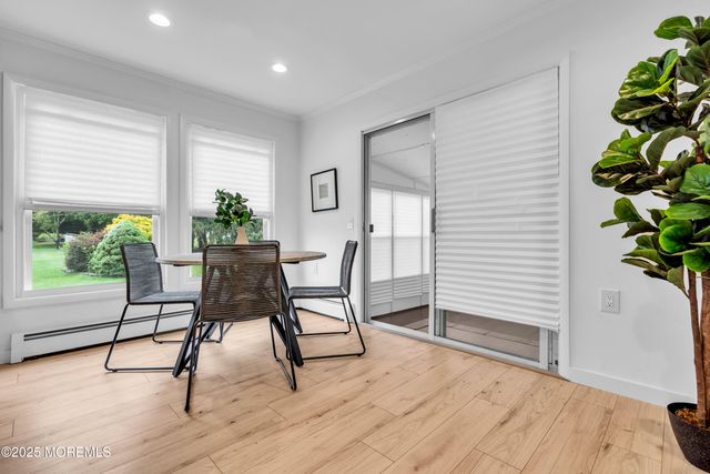 8 Rio Court, Toms River, NJ 08757