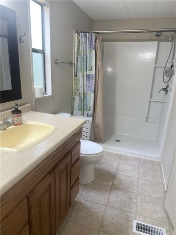 120 Hardy Drive, Central, SC 29630