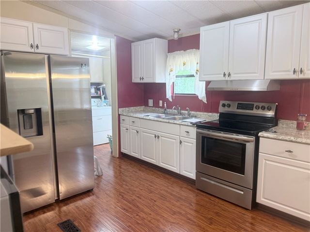 120 Hardy Drive, Central, SC 29630