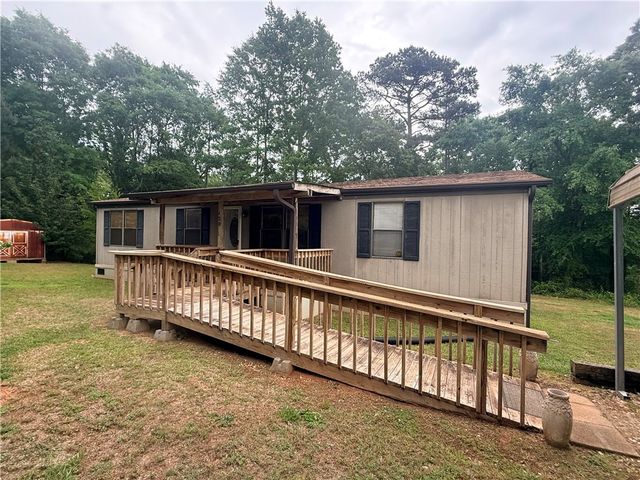 120 Hardy Drive, Central, SC 29630