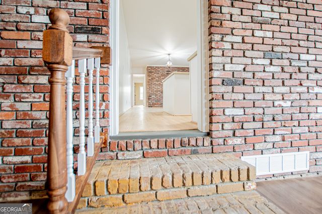 320 Almon Road, Carrollton, GA 30117