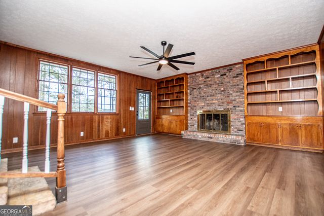 320 Almon Road, Carrollton, GA 30117