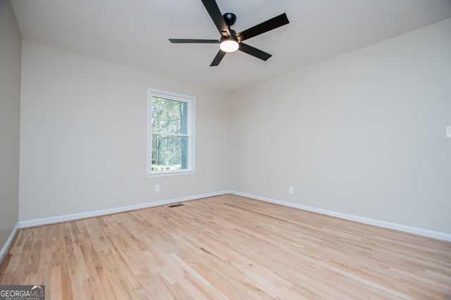 320 Almon Road, Carrollton, GA 30117