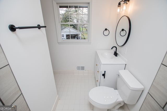 320 Almon Road, Carrollton, GA 30117