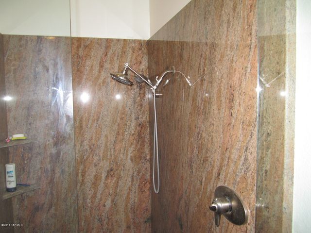 5602 N Camino Del Sol, Tucson, AZ 85718