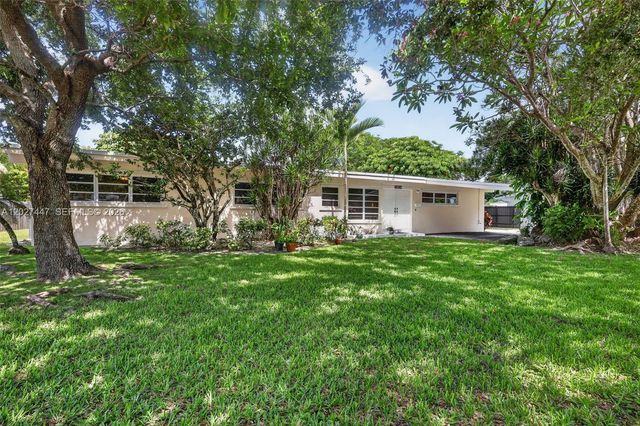 13830 SW 79th Court, Palmetto Bay, FL 33158
