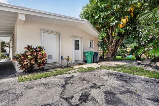 13830 SW 79th Court, Palmetto Bay, FL 33158
