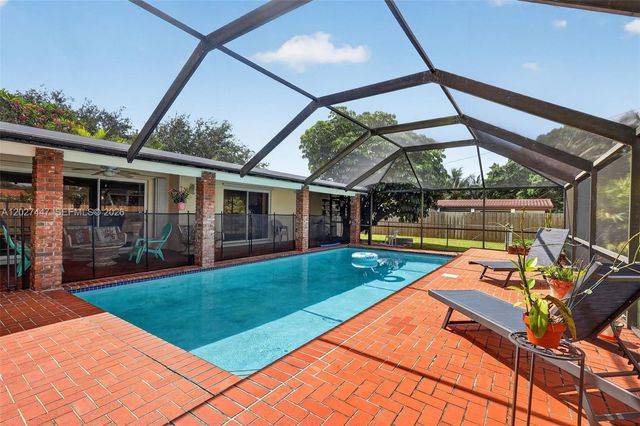 13830 SW 79th Court, Palmetto Bay, FL 33158