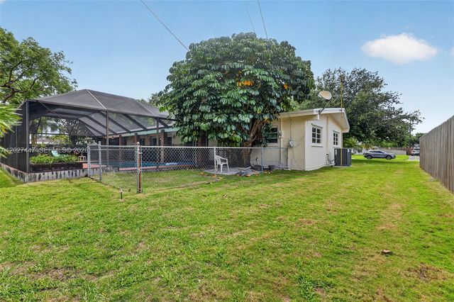 13830 SW 79th Court, Palmetto Bay, FL 33158