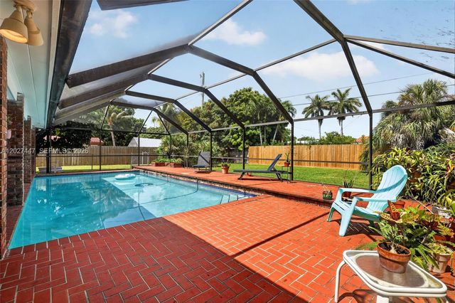 13830 SW 79th Court, Palmetto Bay, FL 33158