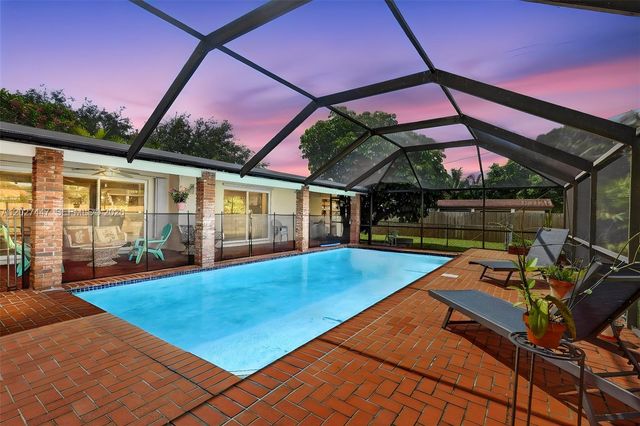 13830 SW 79th Court, Palmetto Bay, FL 33158