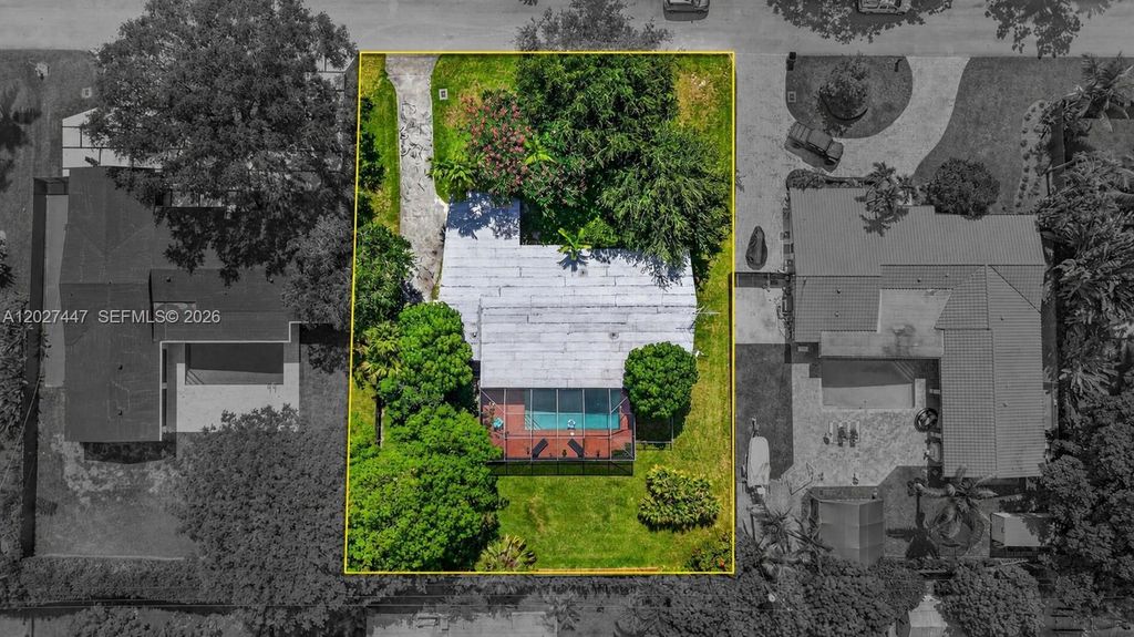 13830 SW 79th Court, Palmetto Bay, FL 33158
