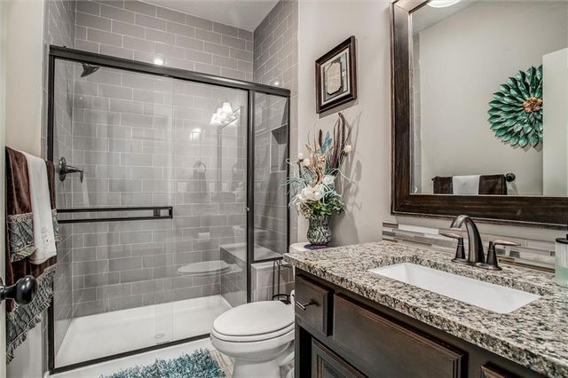 2616 SW 11th Street, Lee's Summit, MO 64081