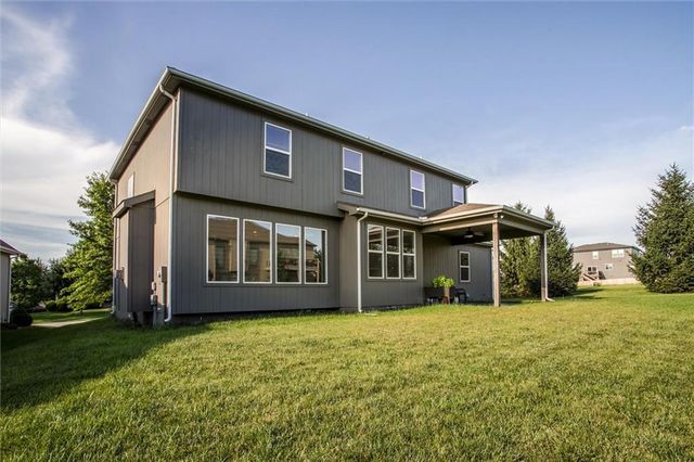 2616 SW 11th Street, Lee's Summit, MO 64081