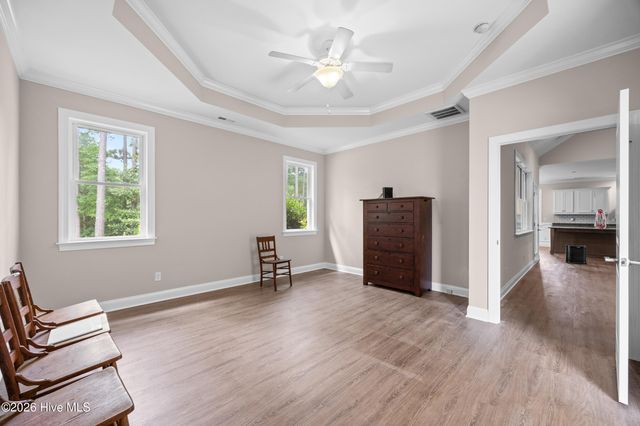 330 Crown Pointe Drive, Hampstead, NC 28443