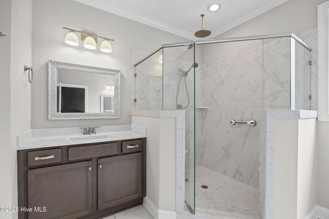 330 Crown Pointe Drive, Hampstead, NC 28443