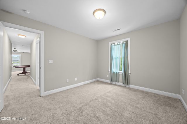 330 Crown Pointe Drive, Hampstead, NC 28443