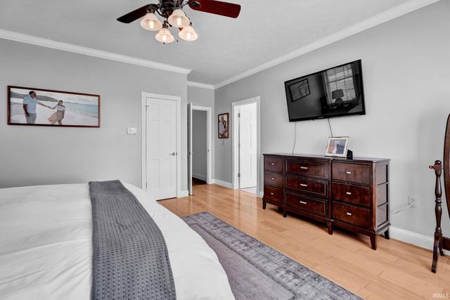 430 Summer Lake Drive, Bedford, IN 47421
