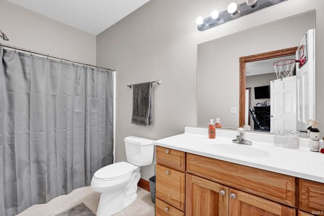 430 Summer Lake Drive, Bedford, IN 47421