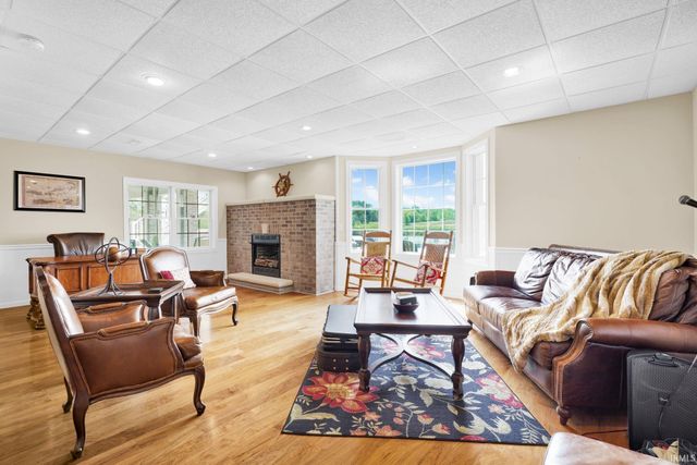 430 Summer Lake Drive, Bedford, IN 47421
