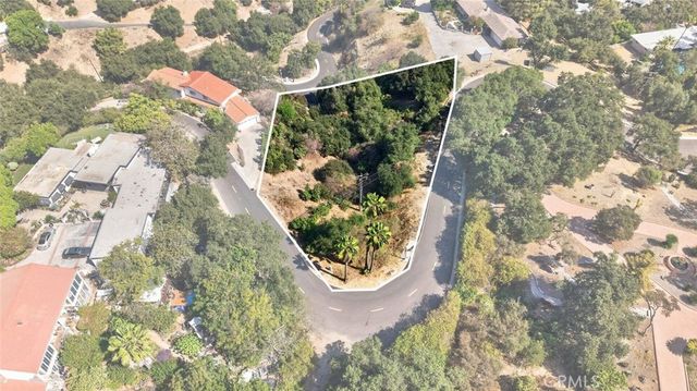 943 Hillcrest Drive, Pomona, CA 91768