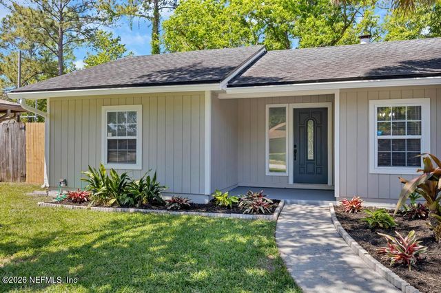 8330 PEPPERWOOD Drive, Jacksonville, FL 32244