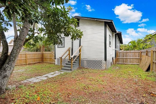 2701 E COLUMBUS DRIVE, Tampa, FL 33605