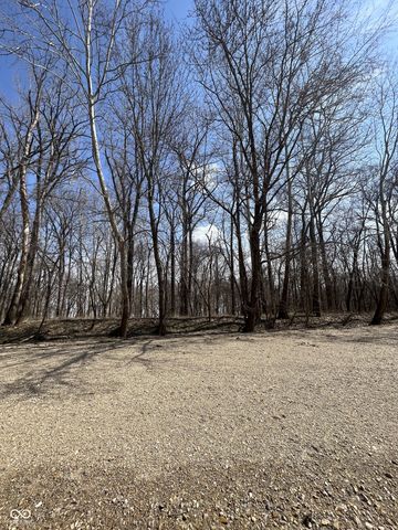 0 River Road, Columbus, IN 47201