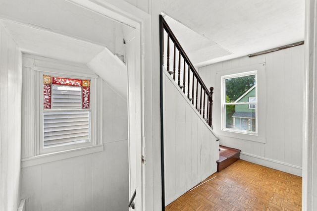 6-8 Marmion St, Boston, MA 02130
