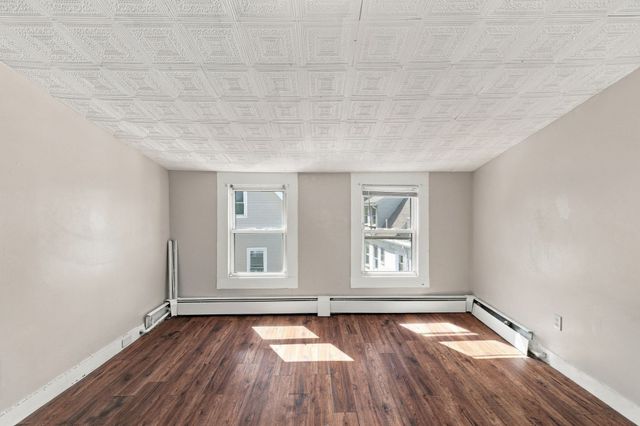 6-8 Marmion St, Boston, MA 02130