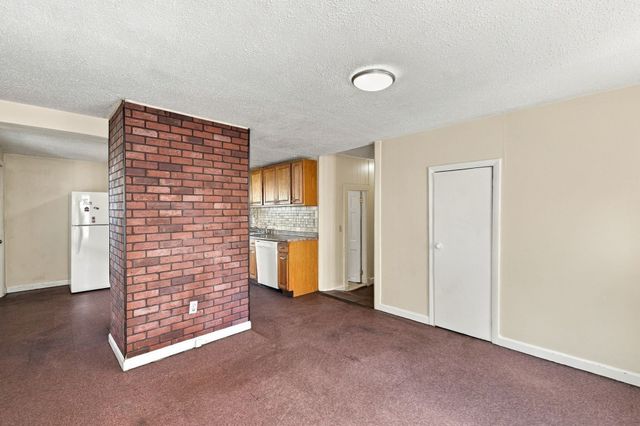 6-8 Marmion St, Boston, MA 02130