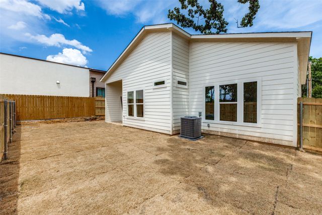 1151 Riverwood Road, Dallas, TX 75217