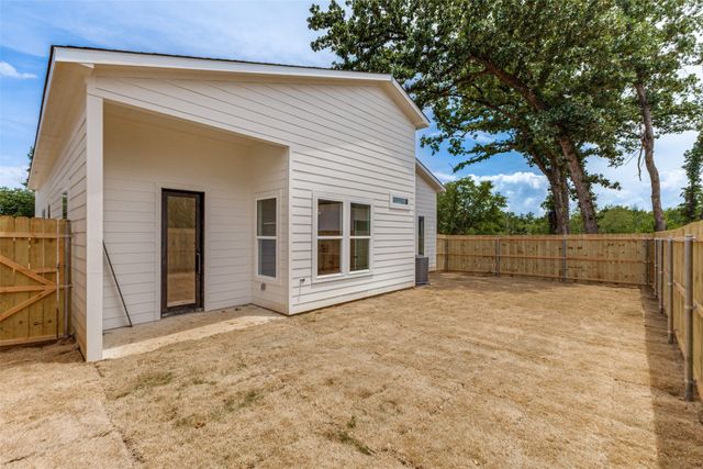 1151 Riverwood Road, Dallas, TX 75217