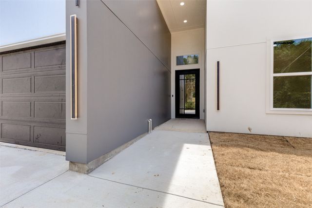 1151 Riverwood Road, Dallas, TX 75217