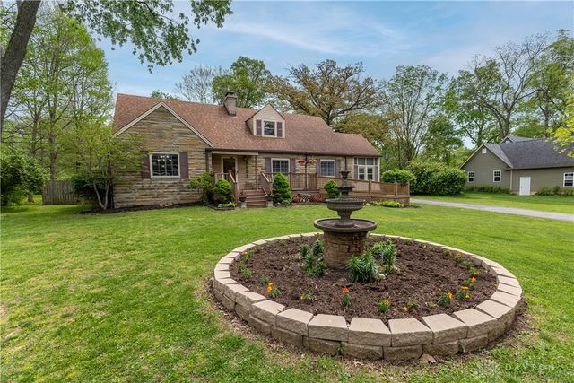 2152 La Grange Road, Beavercreek, OH 45431