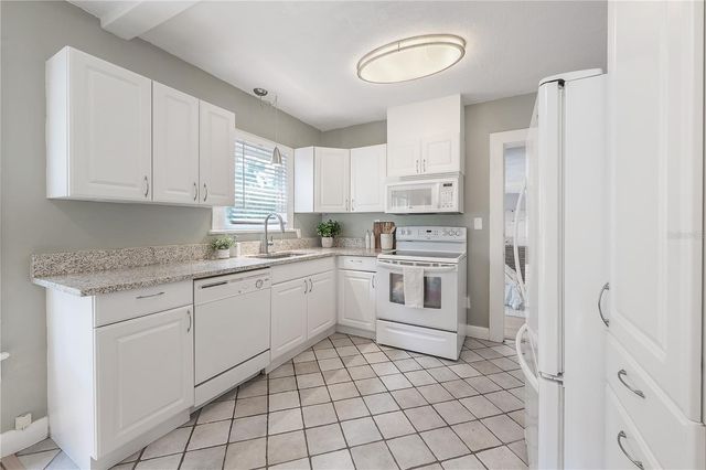 1300 E HENRY AVENUE, Tampa, FL 33604