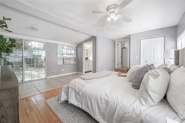 1300 E HENRY AVENUE, Tampa, FL 33604