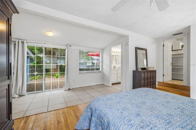 1300 E HENRY AVENUE, Tampa, FL 33604