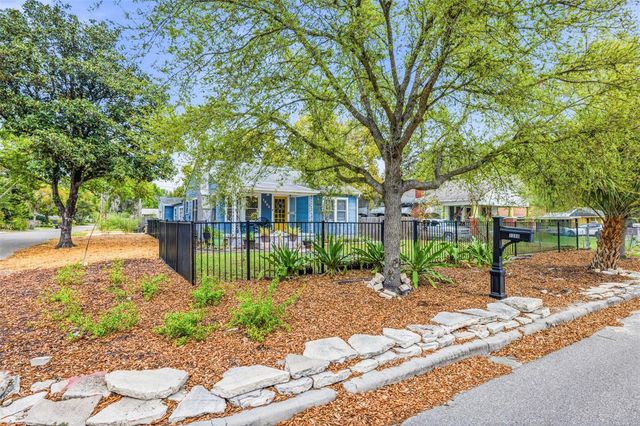 1300 E HENRY AVENUE, Tampa, FL 33604