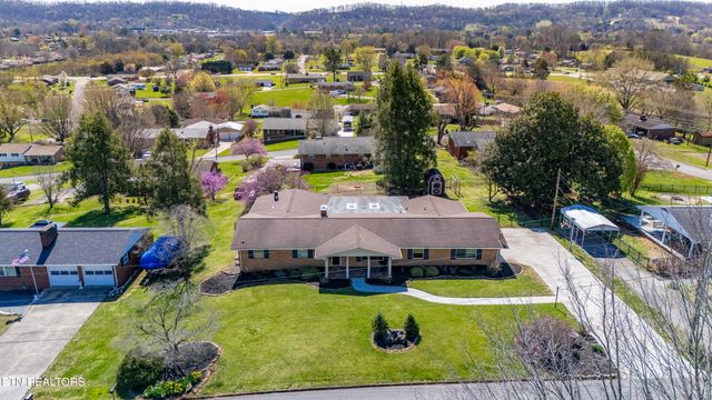 3904 Janice Drive, Knoxville, TN 37938