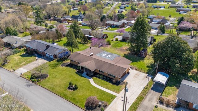 3904 Janice Drive, Knoxville, TN 37938