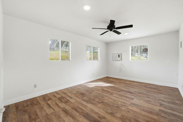 8421 Riverwood Dr, Placerville, CA 95667