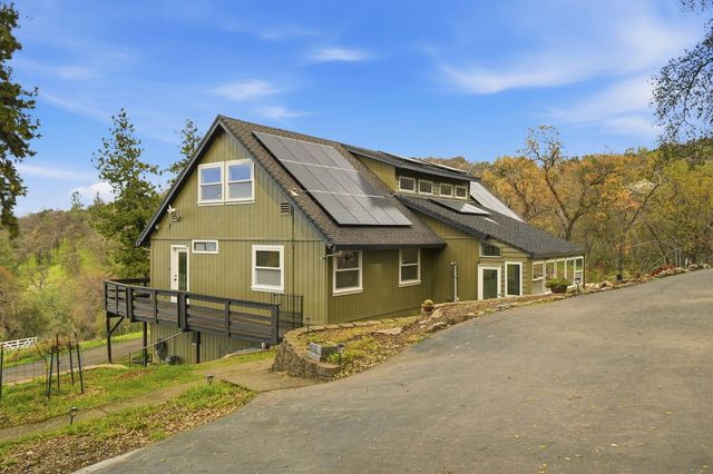 8421 Riverwood Dr, Placerville, CA 95667