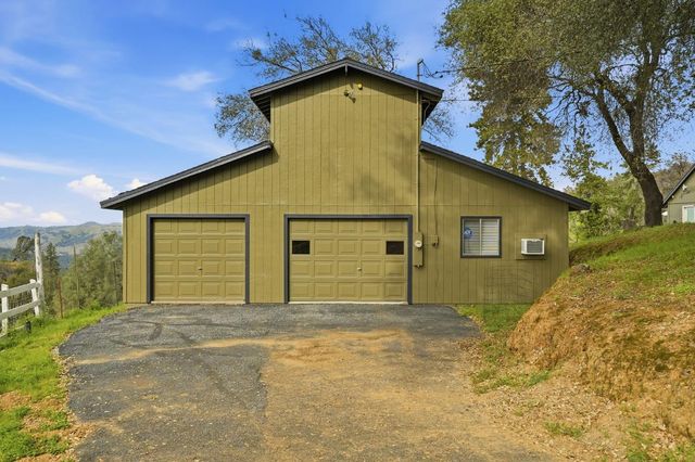 8421 Riverwood Dr, Placerville, CA 95667