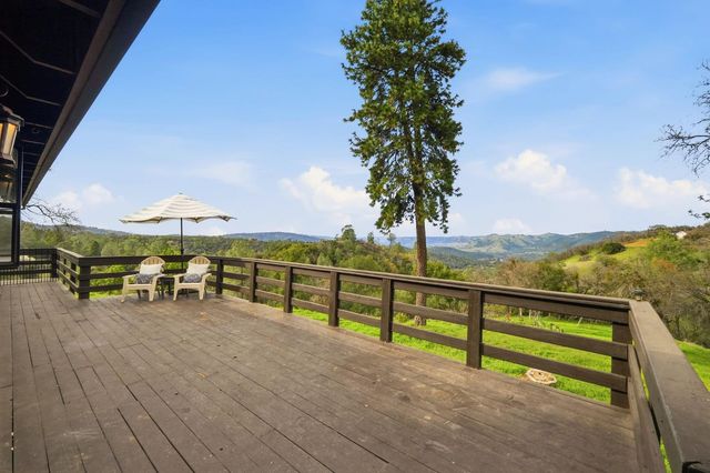 8421 Riverwood Dr, Placerville, CA 95667