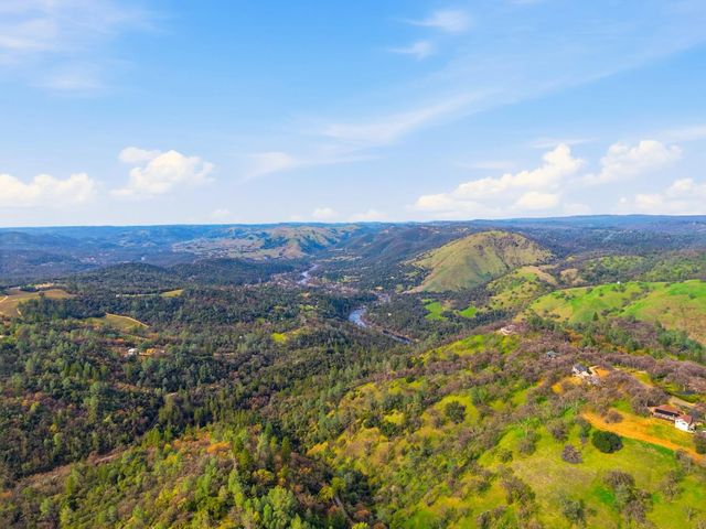 8421 Riverwood Dr, Placerville, CA 95667