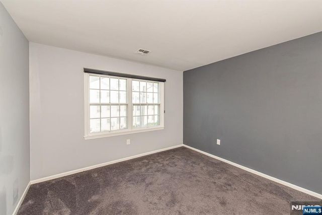 69 Amethyst Lane 283, Paterson, NJ 07501