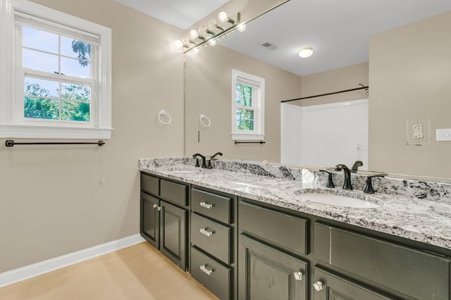 4201 Meadowbrook Court, North Charleston, SC 29420