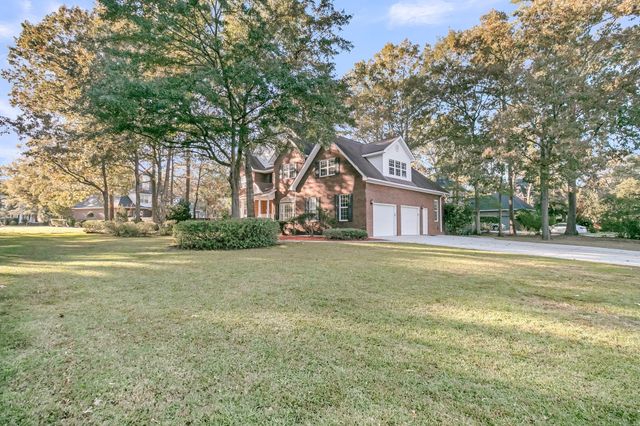 4201 Meadowbrook Court, North Charleston, SC 29420